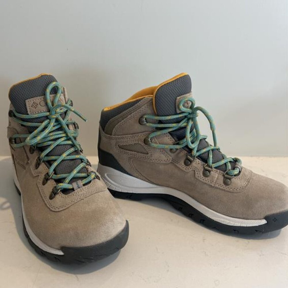 Columbia Women's Hiking Boots